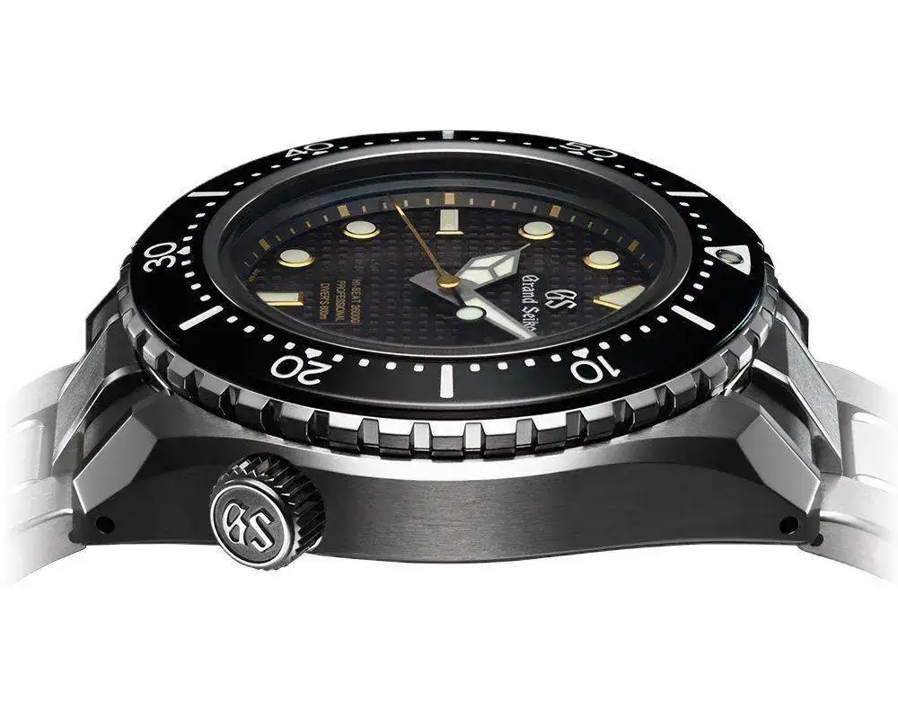 i-Beat%2B36000%2BProfessional%2B600m%2BDIVERs%2B05.webp