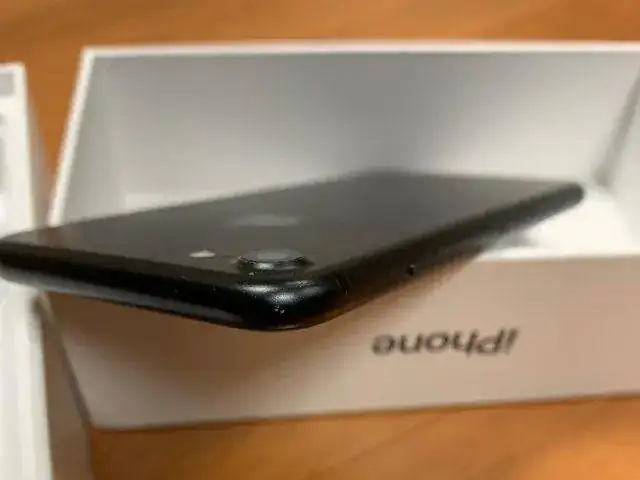 i-Phone7-03.webp