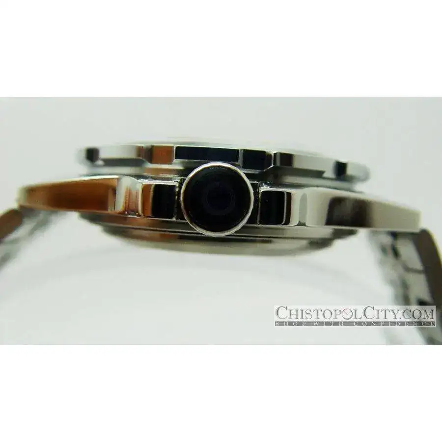 ian-military-vostok-komandirskie-tank-watch-211306.webp