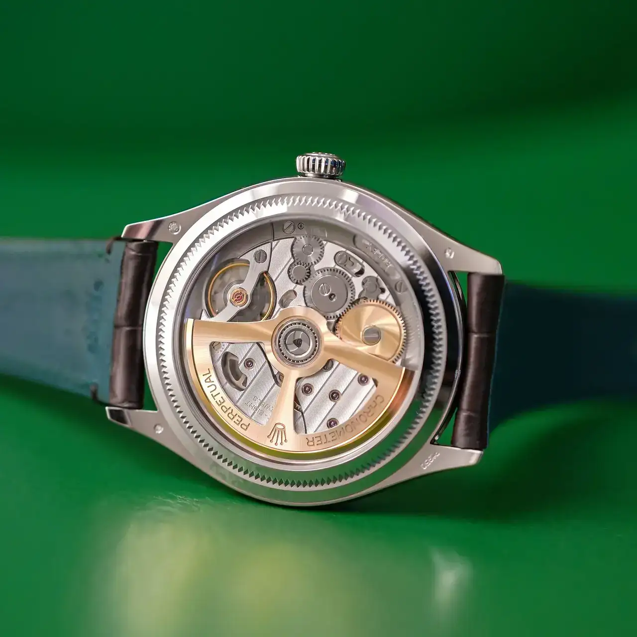 Rolex Perpetual 1908 Platinum ice Blue Guilloche Dial grano de arroz 52506 - opinión - 1
