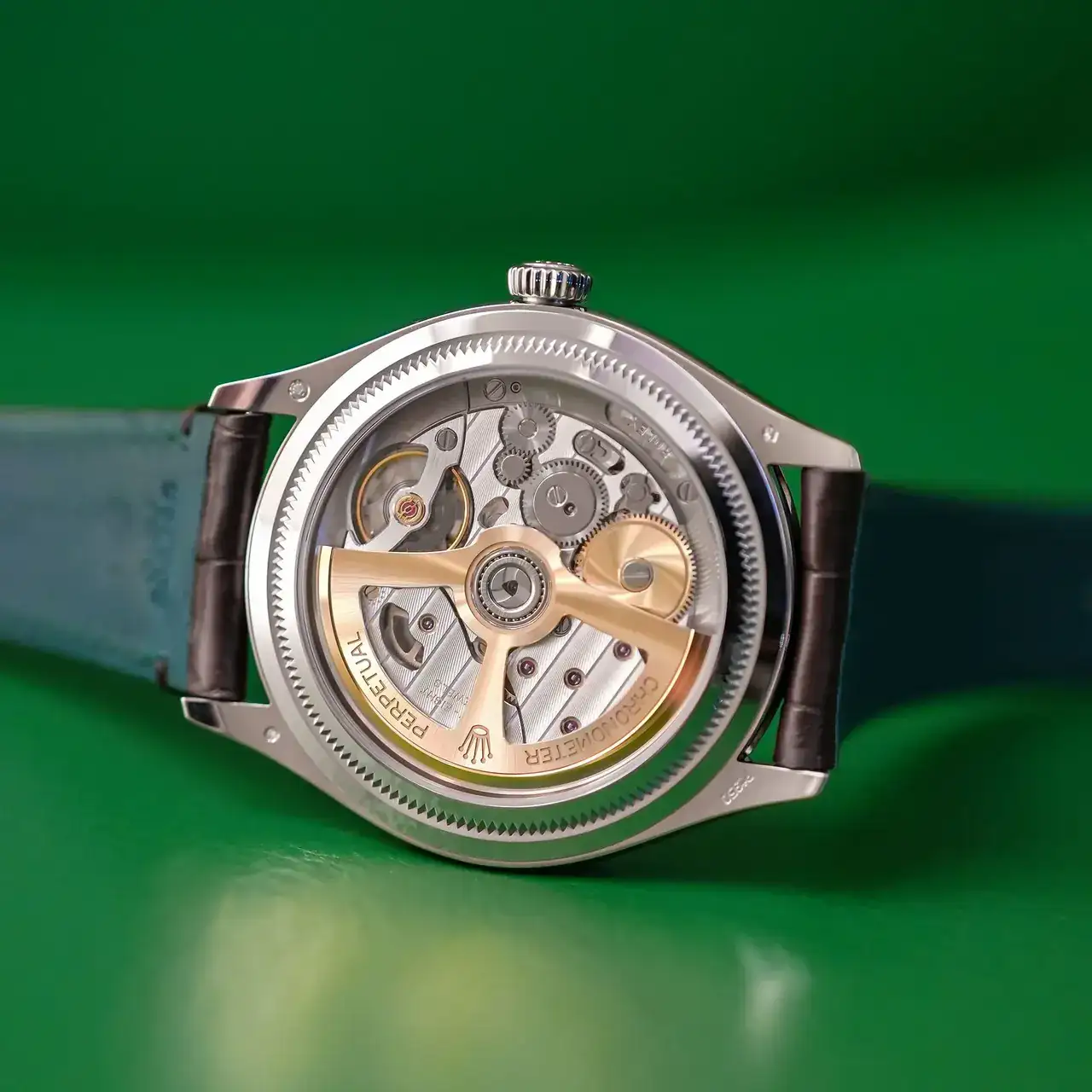 Rolex Perpetual 1908 Platinum ice Blue Guilloche Dial grano de arroz 52506 - opinión - 1