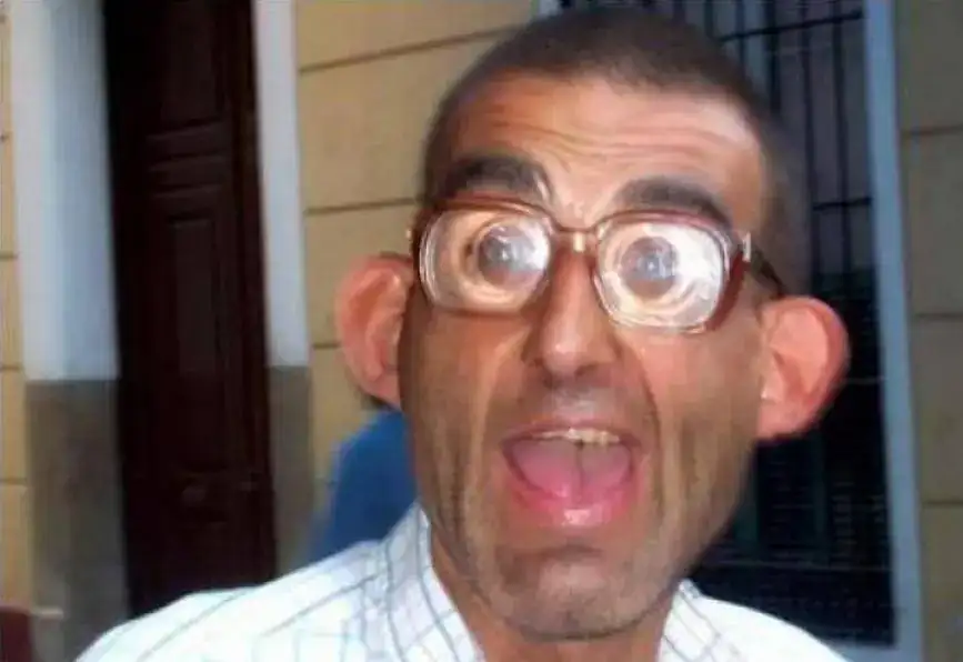 idiota%2B2.webp