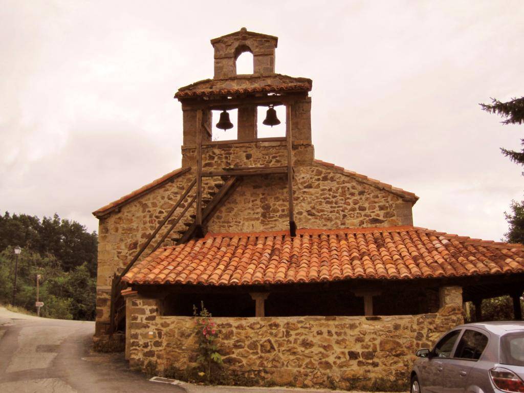 Iglesia_de_Nuestra_Señora_de_la_Asunción,_Mogrovejo.jpg