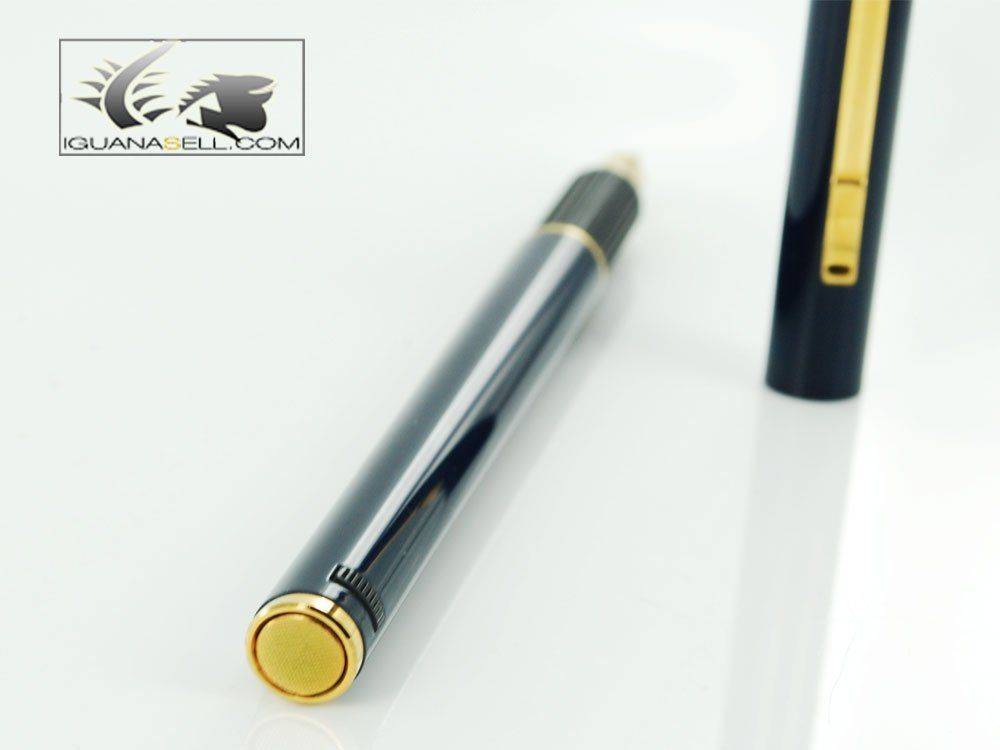il-1970-Fountain-Pen-Blue-Lacquer-and-Gold-PLH64-4.jpg
