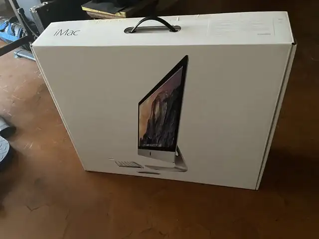 Imac-27-5-K-2015-1-TB-Fusion-Drive-16-GB-RAM-11.webp