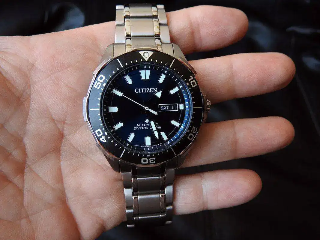 Citizen Automatic Diver Titanium NY0070 83L Reestreno Relojes