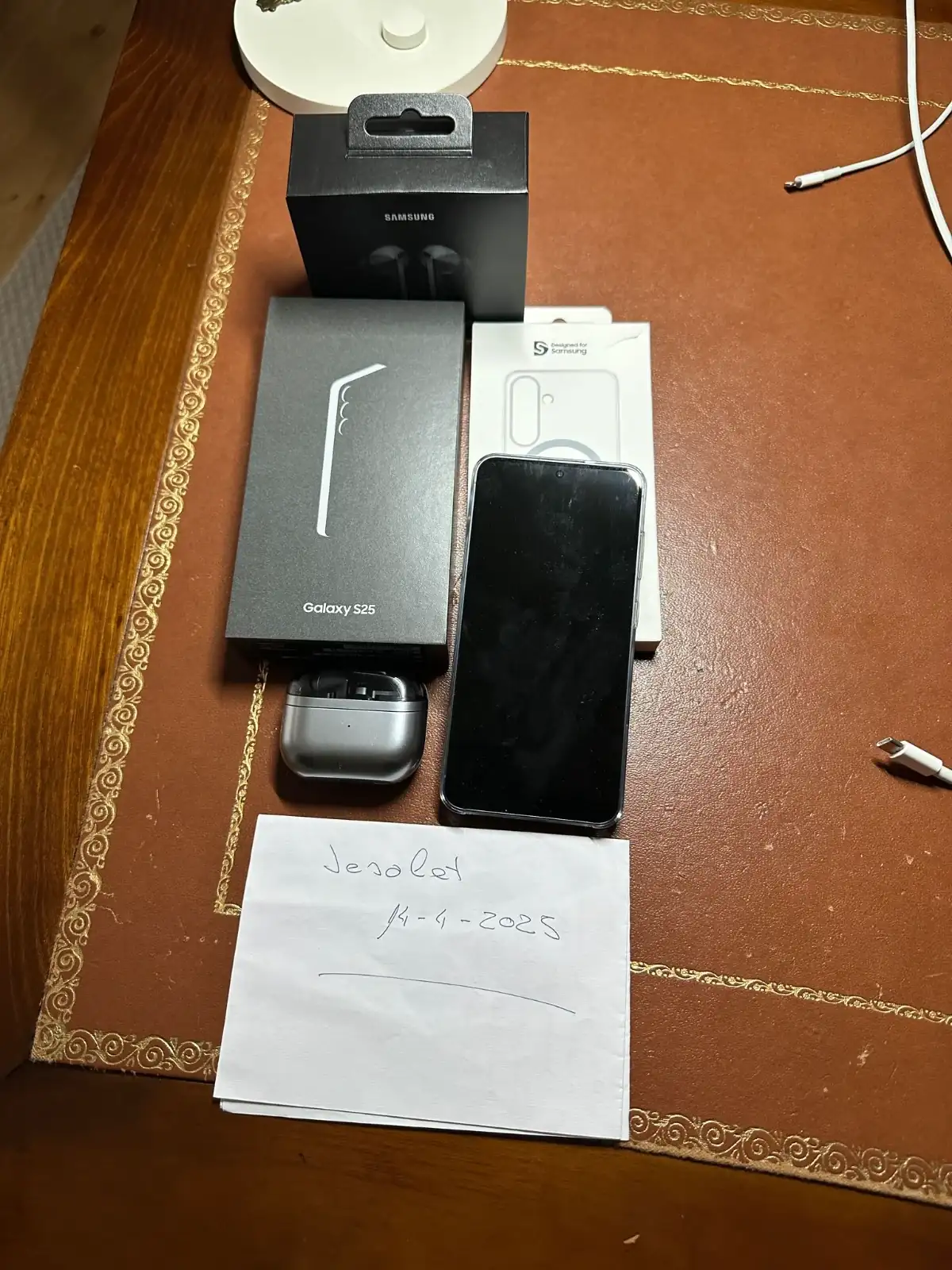 Imagen de WhatsApp 2025-04-14 a las 09.01.05_0410ee09.webp