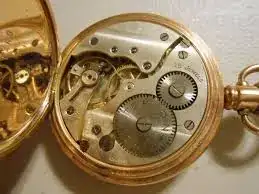images (1).jpgAaron Lufkin Dennison founded Waltham Watch Company.webp