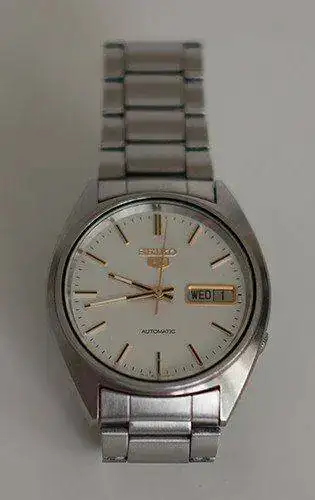 Atrasa o adelanta Relojes Especiales EL foro de relojes