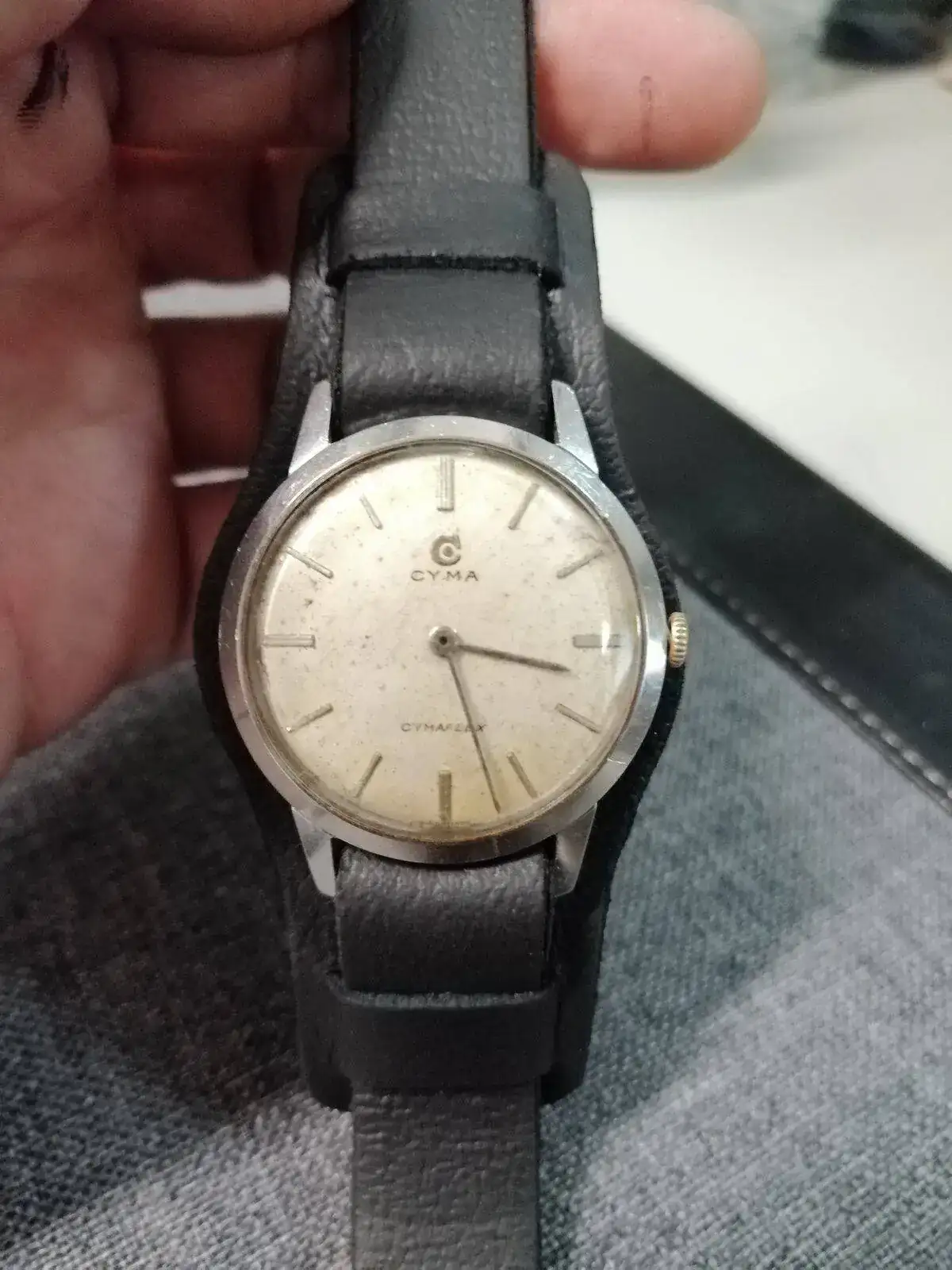 Reloj sin online segundero