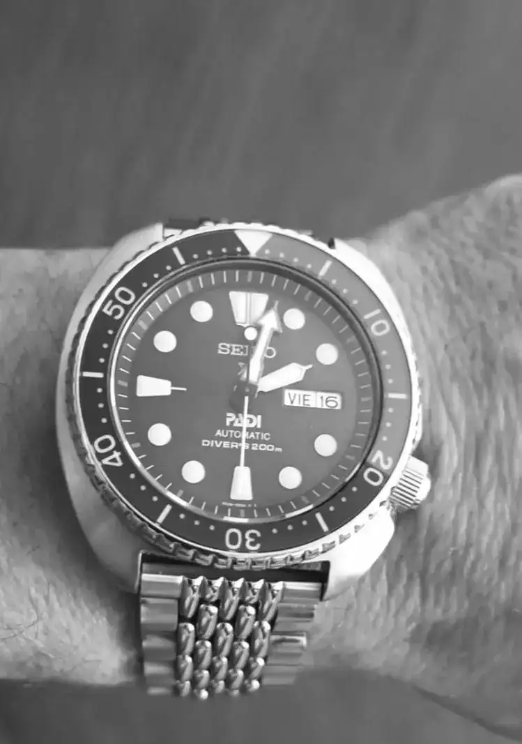 IMG_B_W_2023061659.webp
