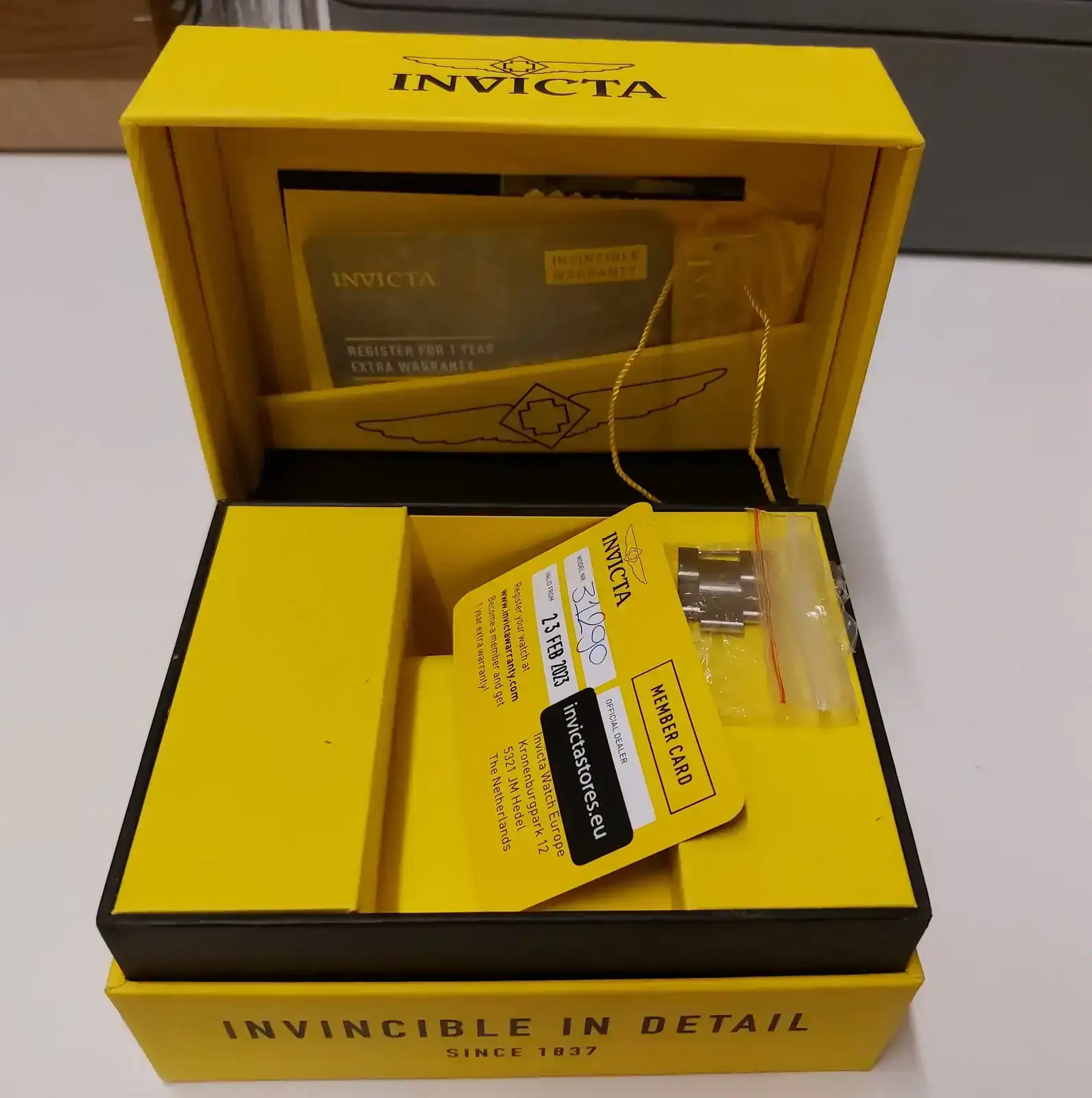 invicta caixa.webp
