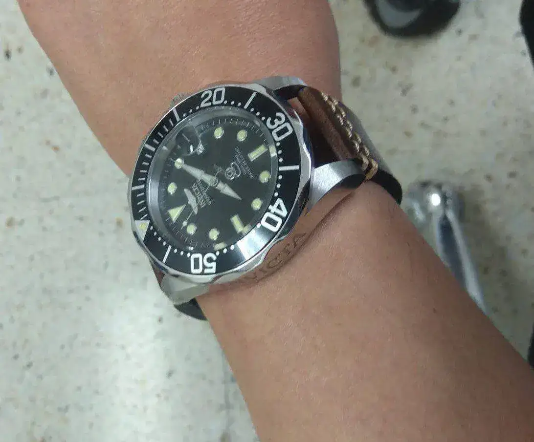 Invicta Grand Diver 02.jpeg
