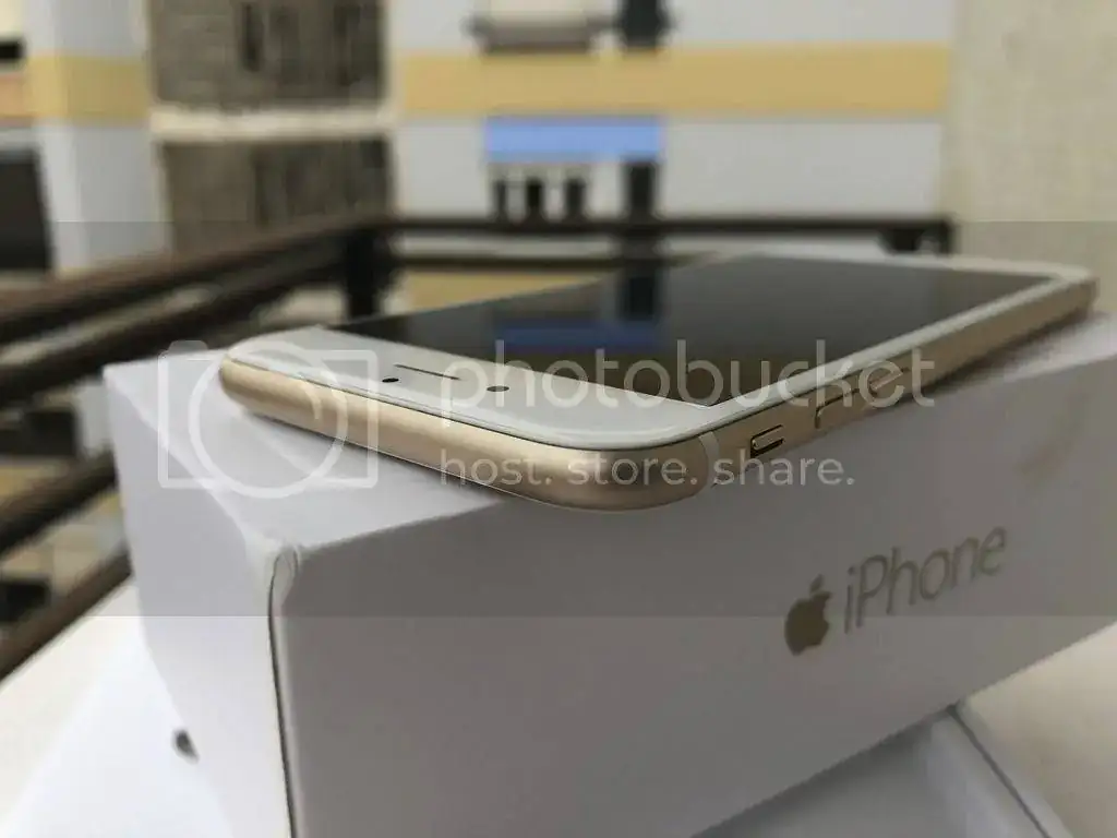 iphone-6-16gb-gold-1200px-08_1.webp
