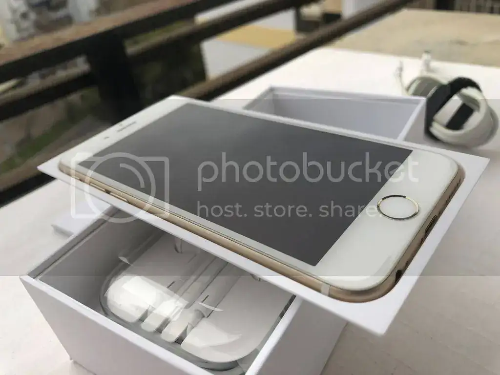 iphone-6-16gb-gold-1200px-16_1.webp