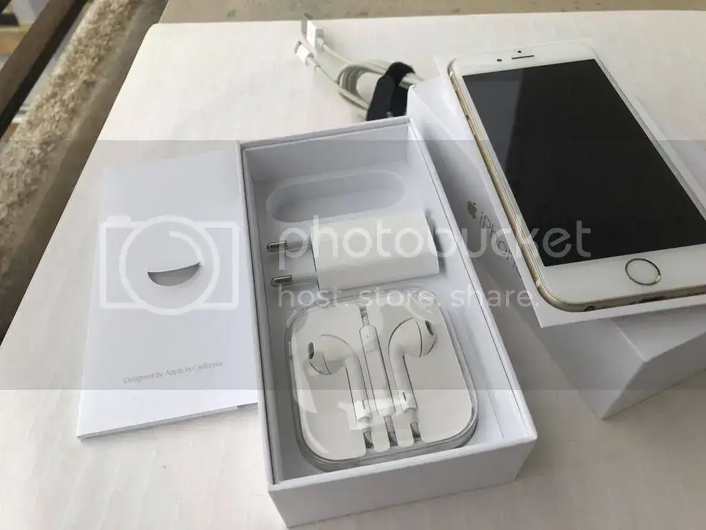 iphone-6-16gb-gold-1200px-18_1.webp
