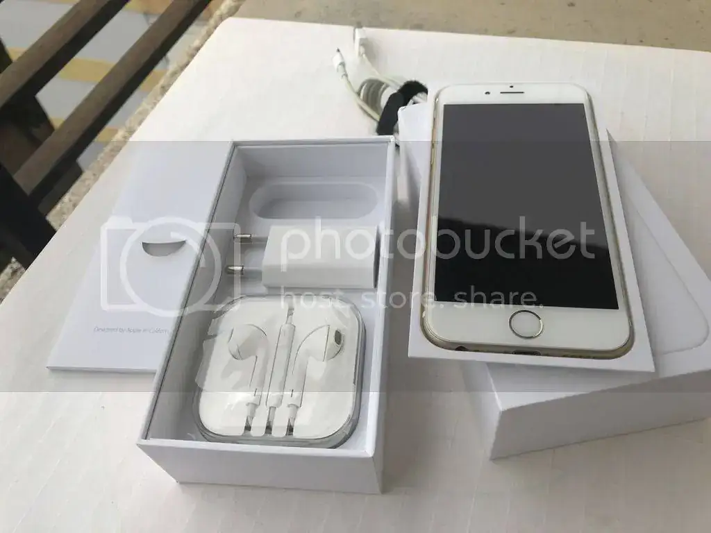 iphone-6-16gb-gold-1200px-19_1.webp