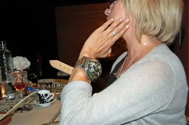 iphone051.webp
