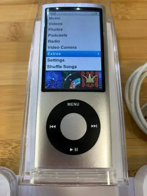 ipod-02.webp