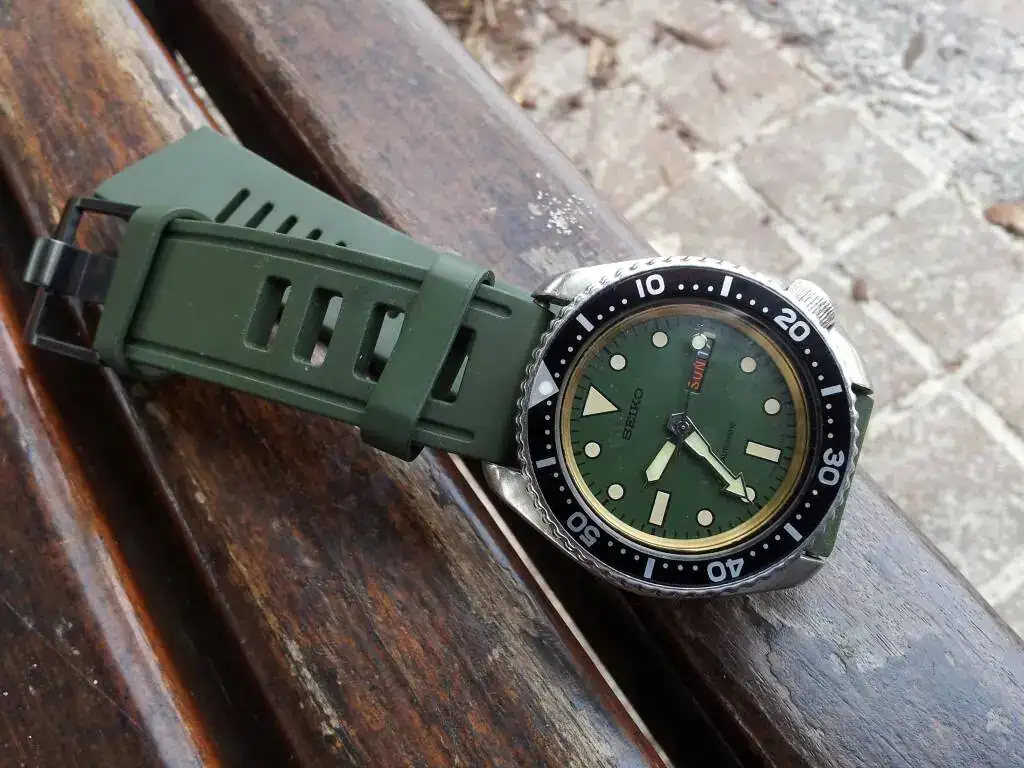 isofrane-dive-strap-uploadfromtaptalk1384645181500.webp