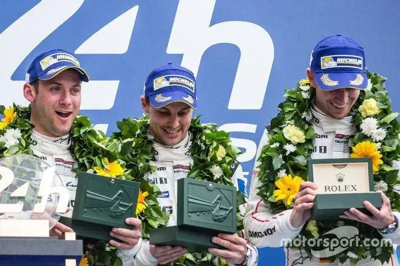 ium-class-and-overall-winners-porsche-team-nico-hu.webp