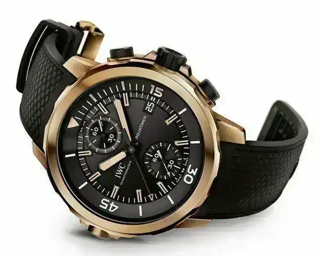 IWC-Aquatimer-Crono-Bronze-SIHH2014-3q.webp