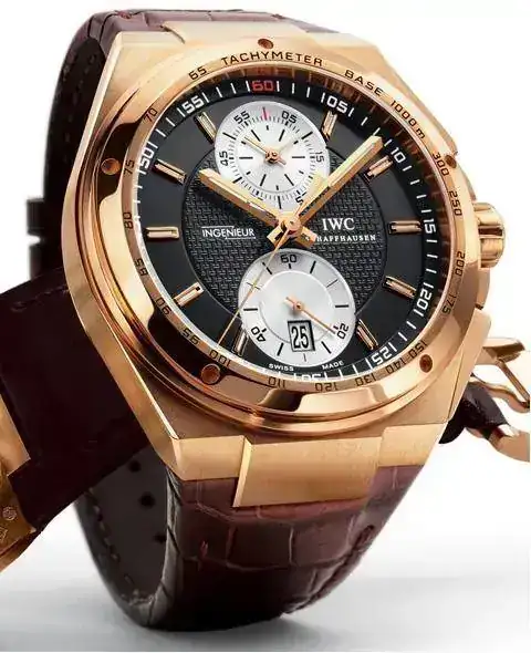 iwc-big-ingenieur-chronograph-gold.webp