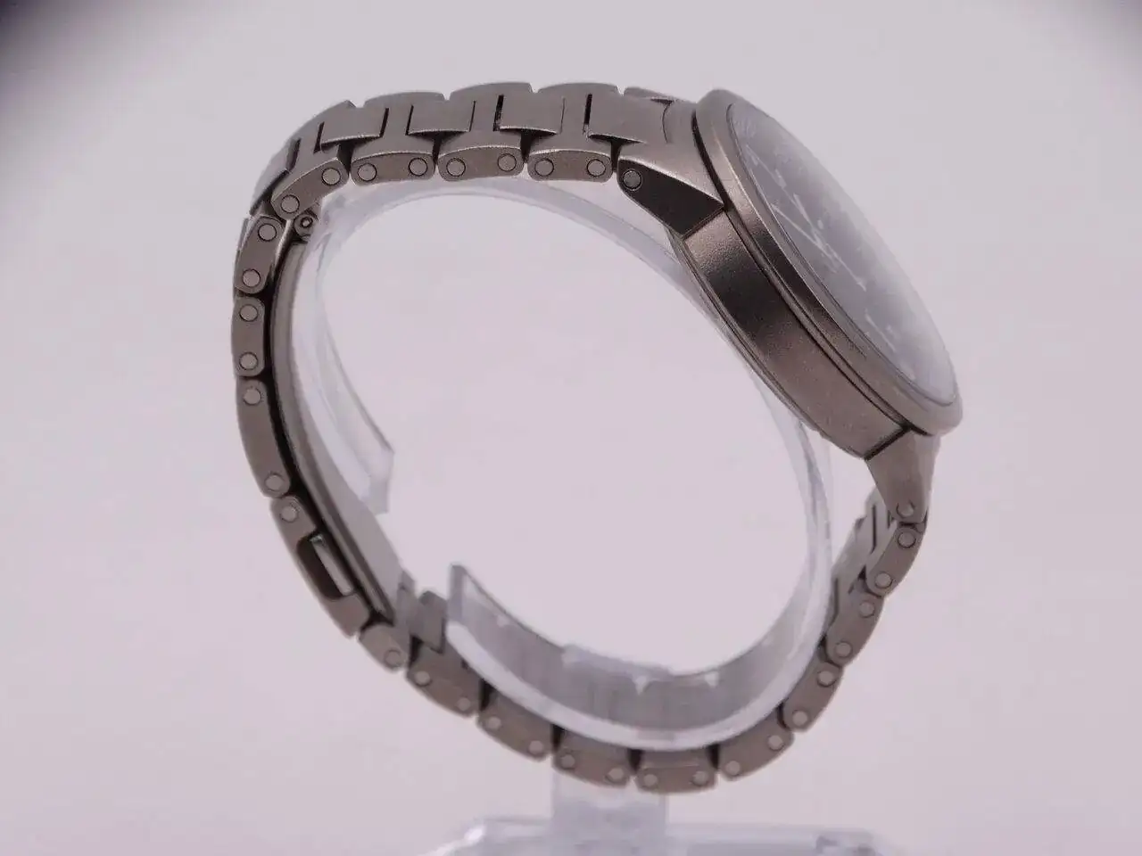 IWC GST Chronograph Date Titan 3727 08023.webp