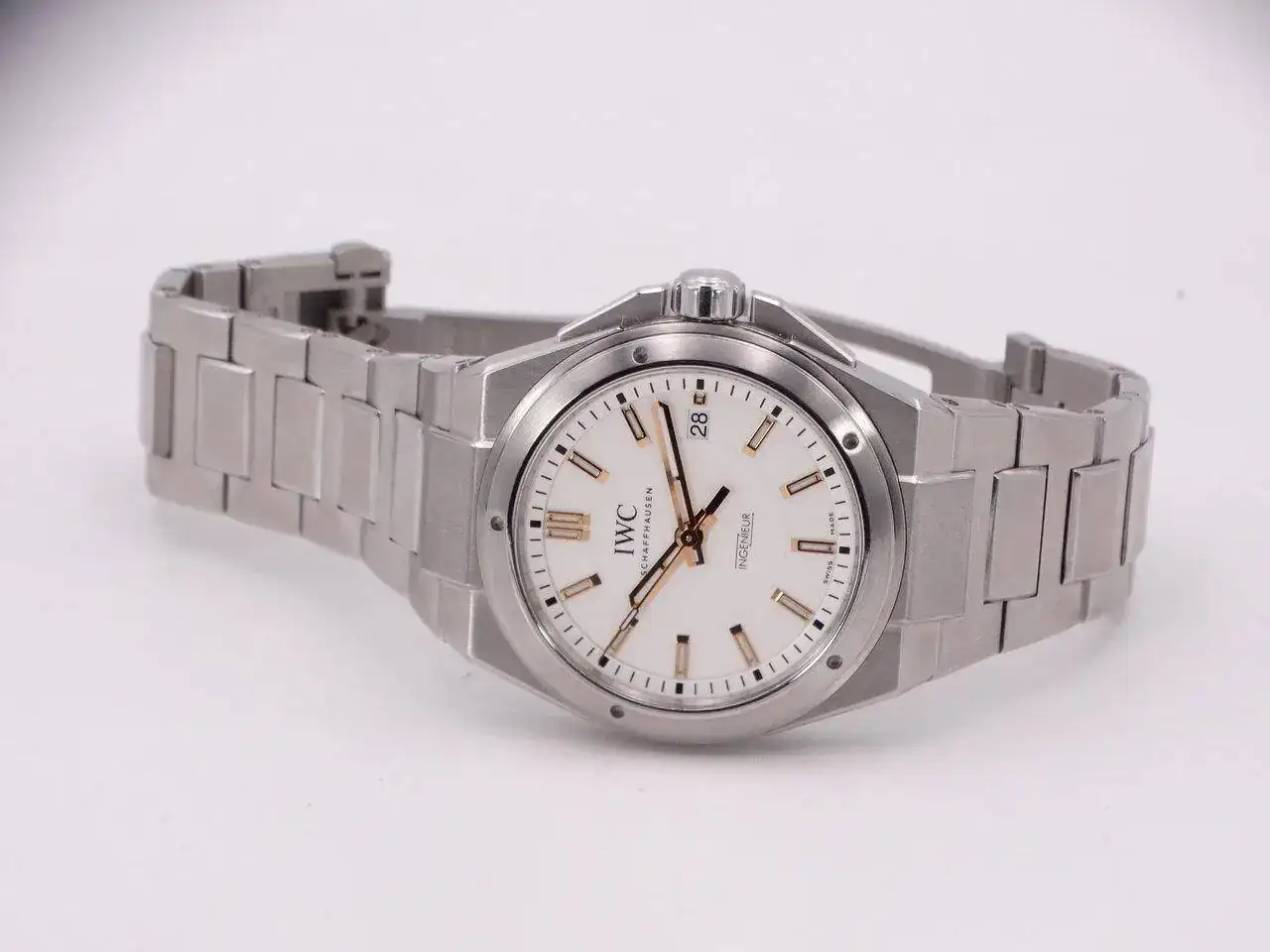 IWC Ingenieur 01068.webp