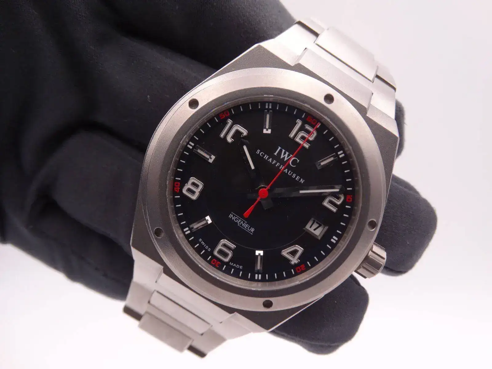 IWC Ingenieur AMG Atomatic 05996.webp