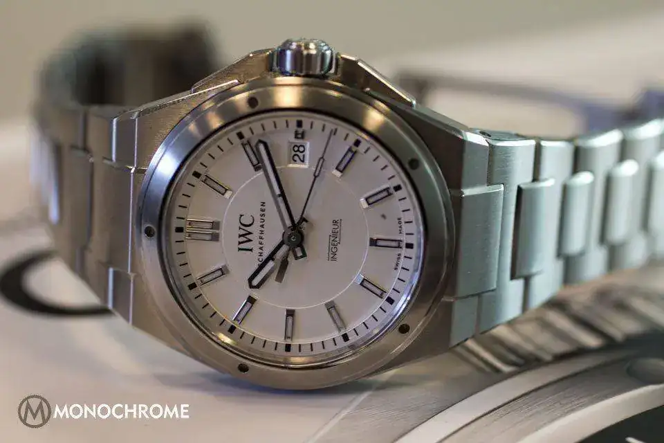 iwc-ingenieur-automatic-01.webp