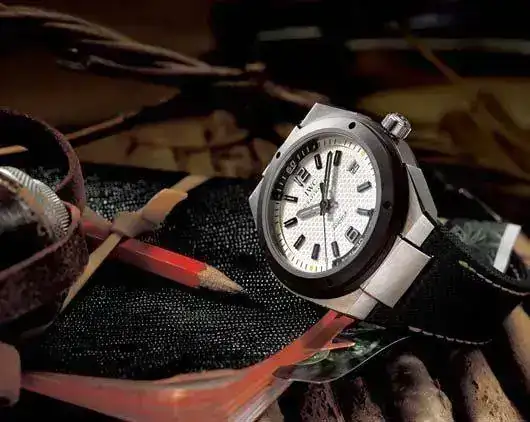 iwc-ingenieur-automatic-climate-action2.webp
