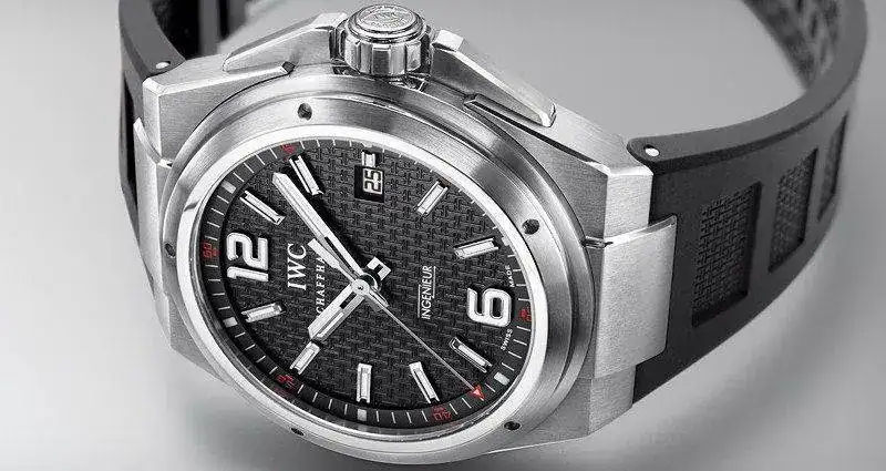 iwc-ingenieur-automatic-mission-earth-watch-4.webp