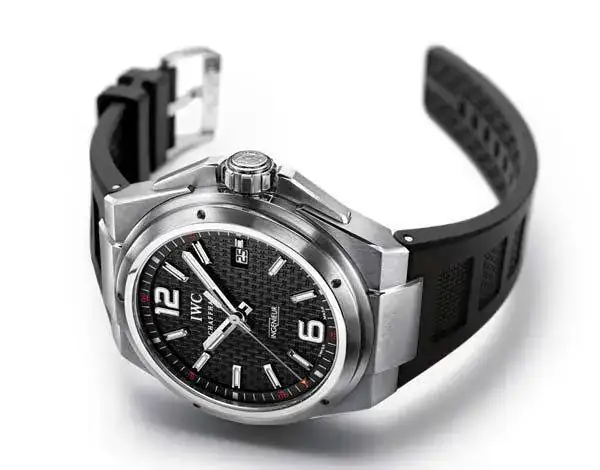 iwc-ingenieur-automatic-mission-earth1.webp
