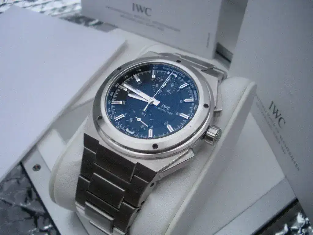 IWC-Ingenieur-Chronograph-IW372501-22.webp