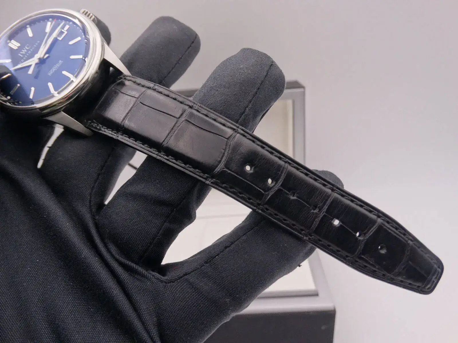 IWC Ingenieur Laureus Blue Limited Edition 07629.JPG