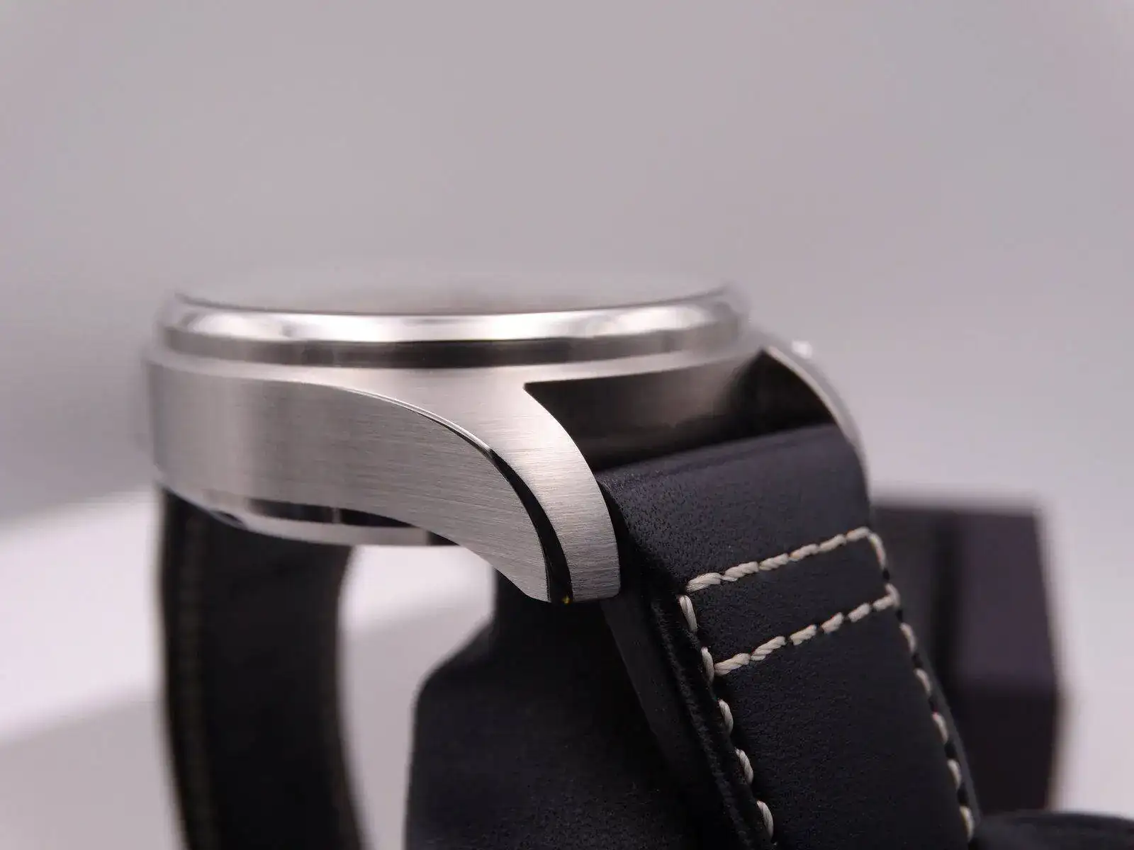IWC Pilot Chronograph 08759.webp
