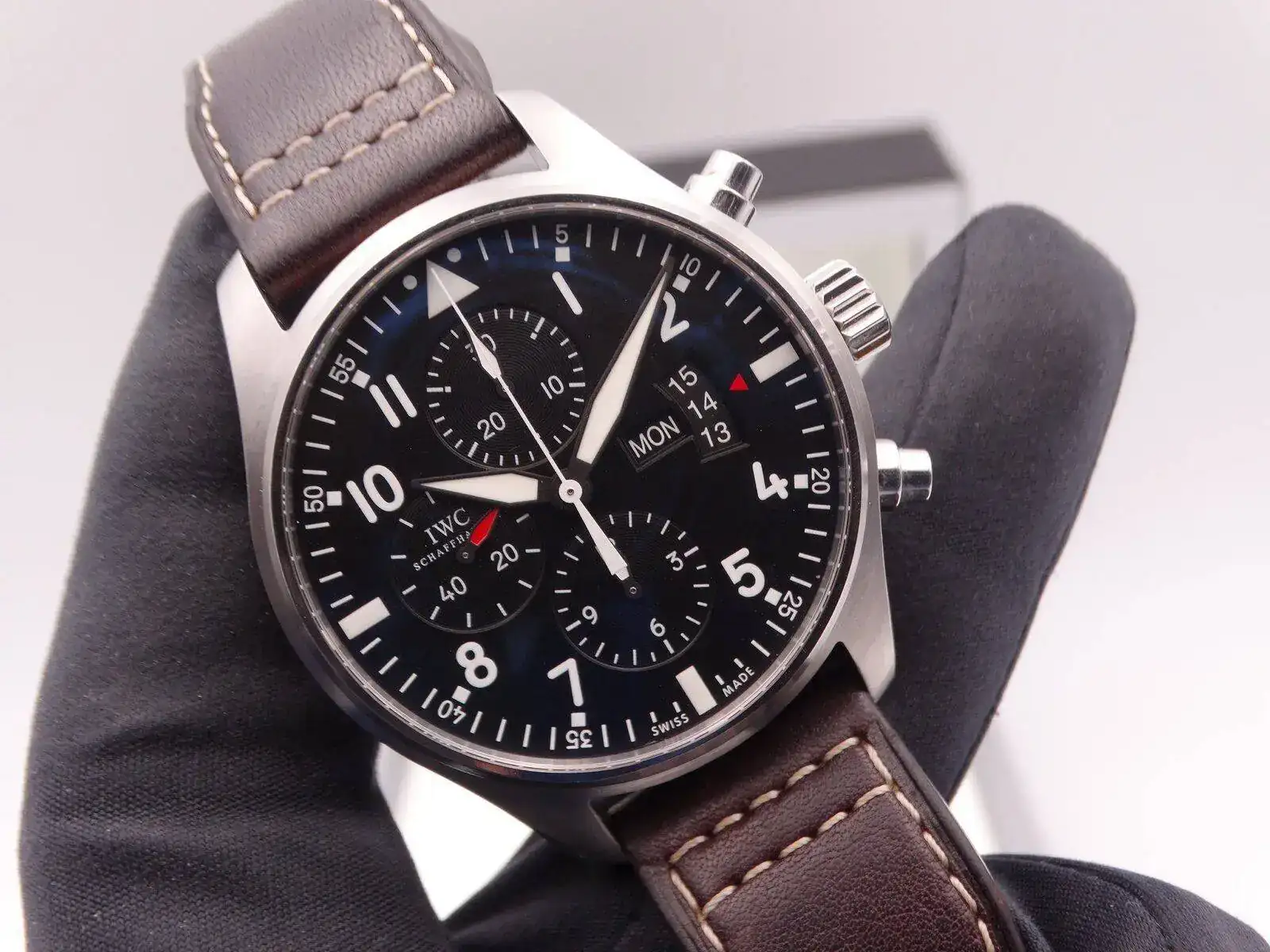 IWC Pilot Chronograph 09854.webp