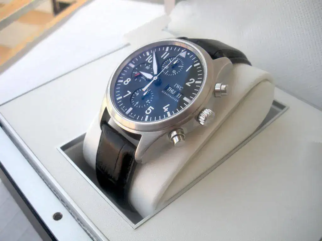 IWC-Pilot-Chronograph-IW3717-01-49.webp