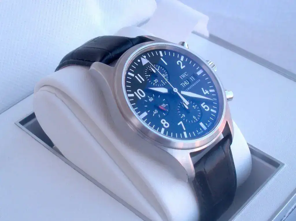 IWC-Pilot-Chronograph-IW3717-01-78.webp
