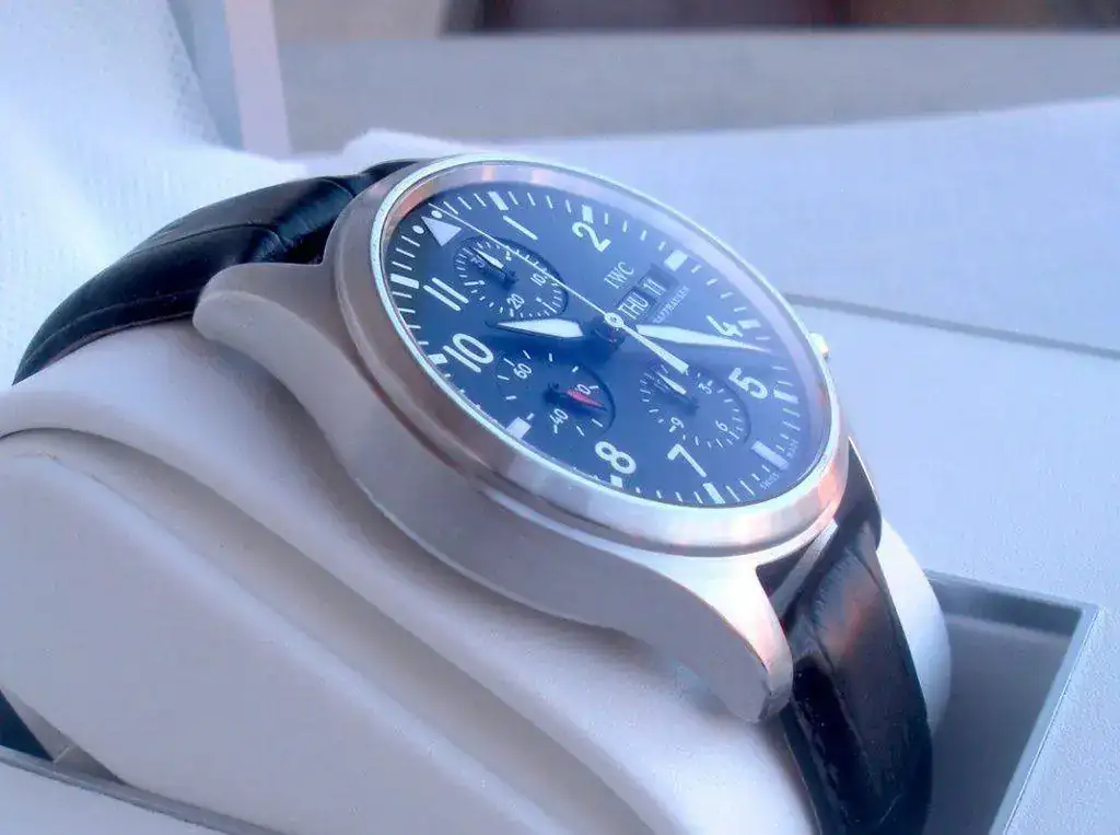 IWC-Pilot-Chronograph-IW3717-01-79.webp