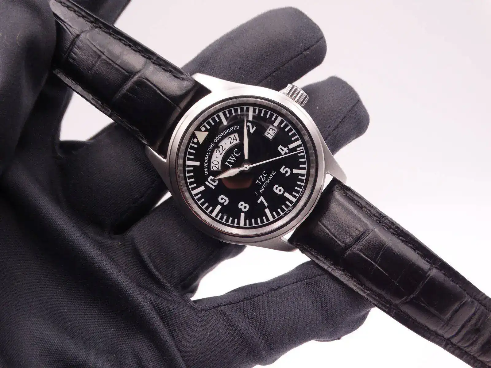 IWC Pilot Spitfire TZC 09034.webp