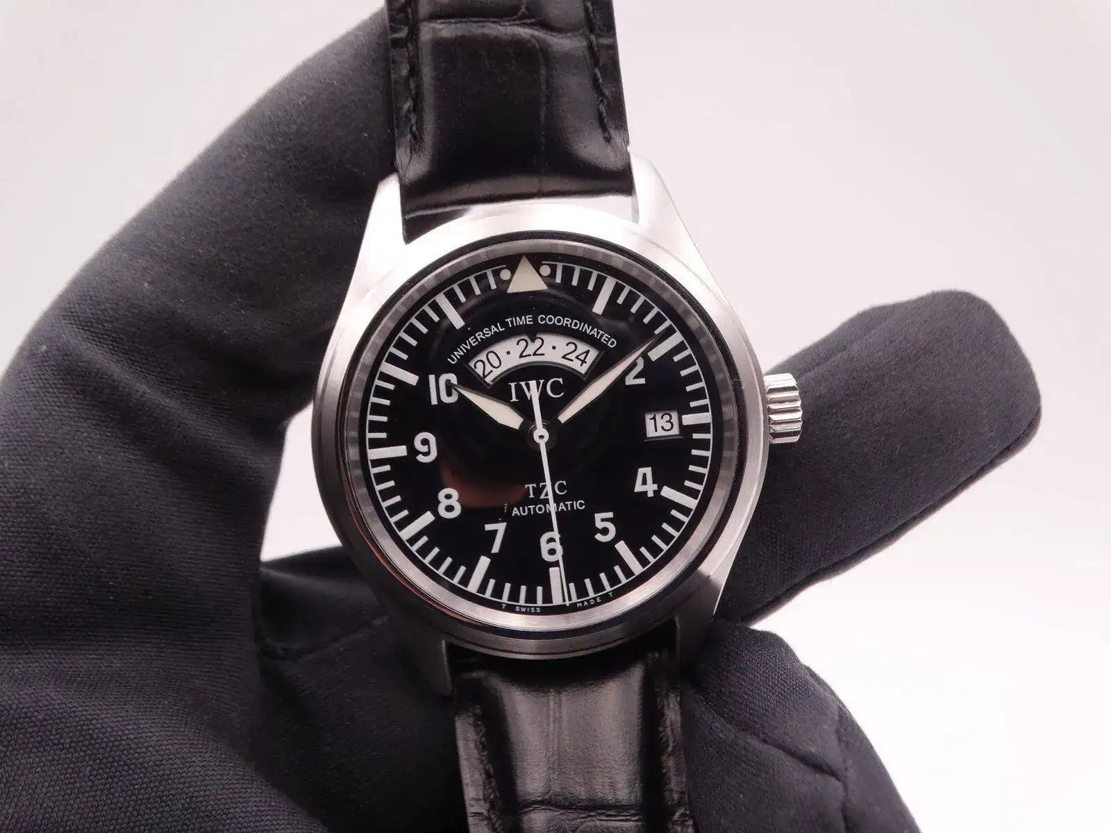 IWC Pilot Spitfire TZC 09037.webp