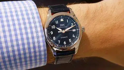 iwc-pilots-automatic-blue-wrist-1557504896.jpg