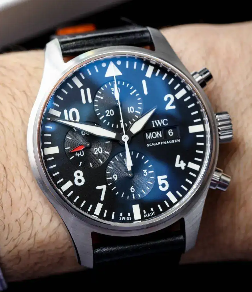 IWC-Pilots-Watch-Chronograph-3777-12.webp