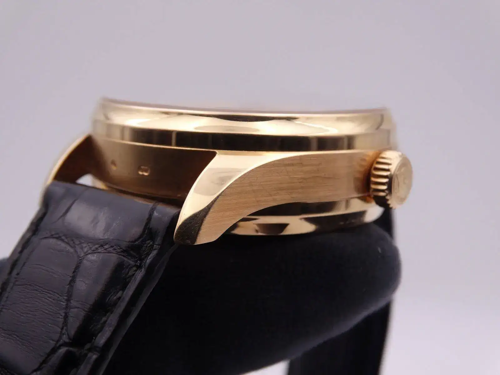 IWC Portuguese Perpetual Calendar Gold 07198.webp