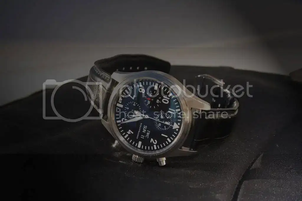 IWC3717028-1.webp