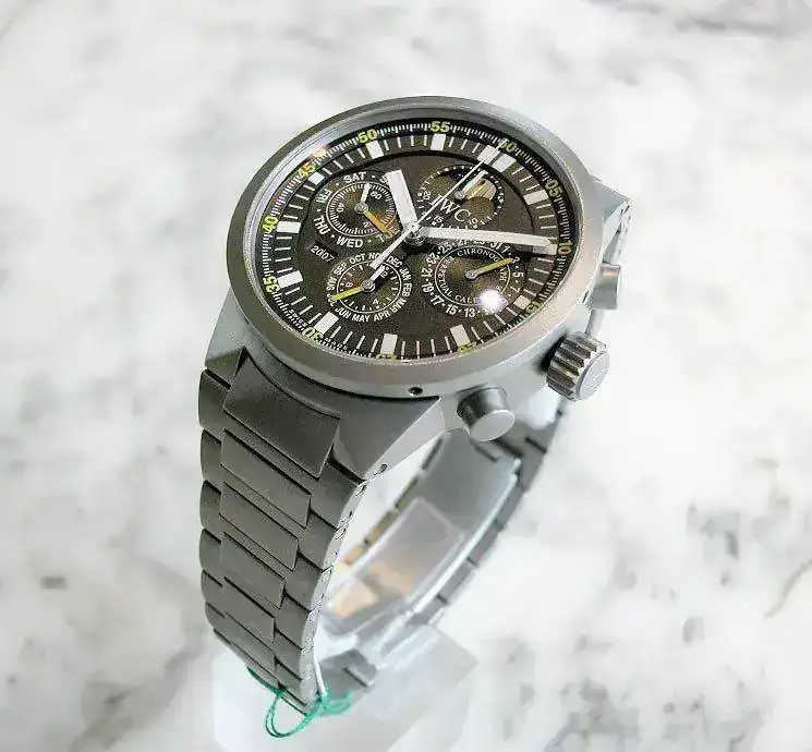 iwc3756031.webp