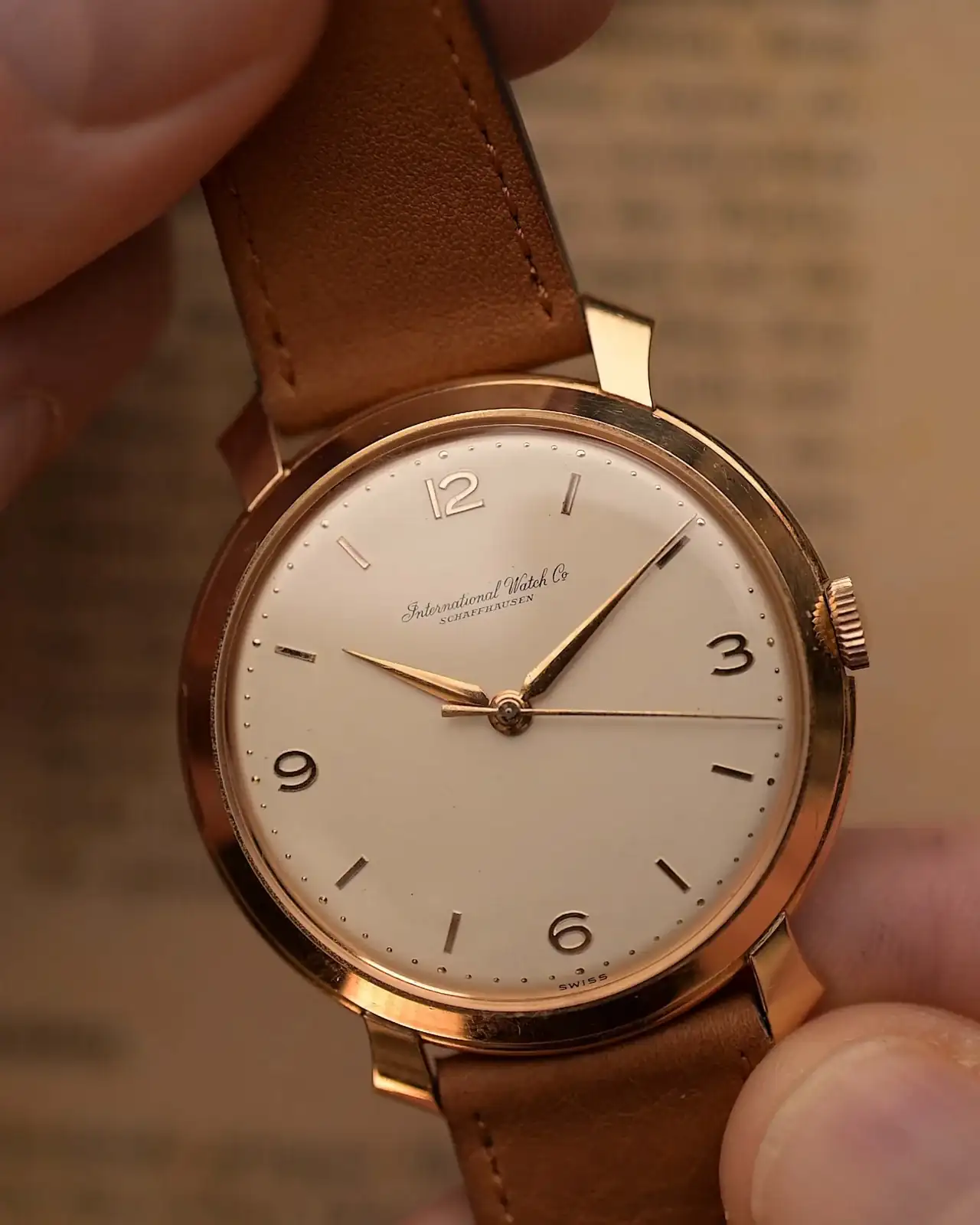 IWC_Cal.89_Shark_Fin_18k_Rose_1958_11.12.25__1340_9.webp