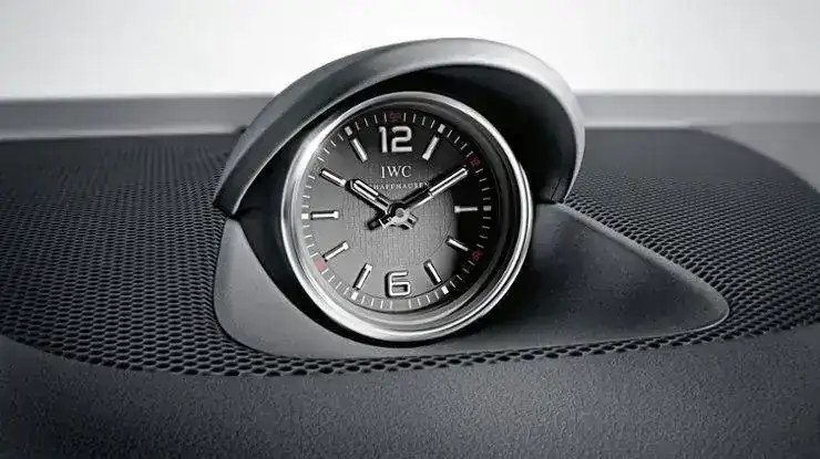iwc_clock.webp